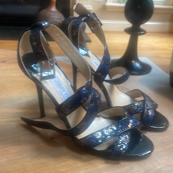 Jimmy Choo heels, size 38 a beautiful combo of black and blue.  Lightly worn. - Picture 4 of 4